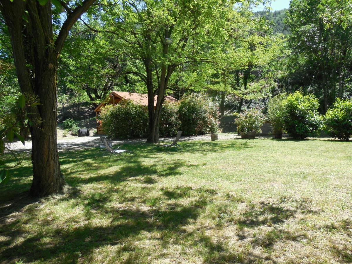 Le Chalet Bois De Celio Coux Zewnętrze zdjęcie